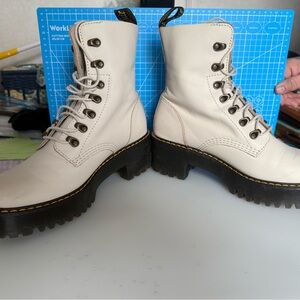 Dr Martin Lace Up Combat Boot w Chunky Heel
